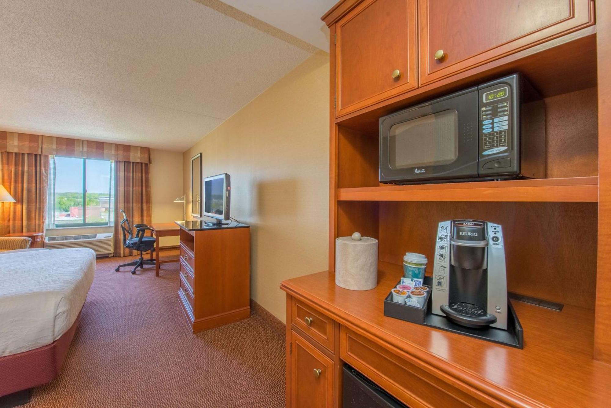 Hilton Garden Inn Fishkill Esterno foto
