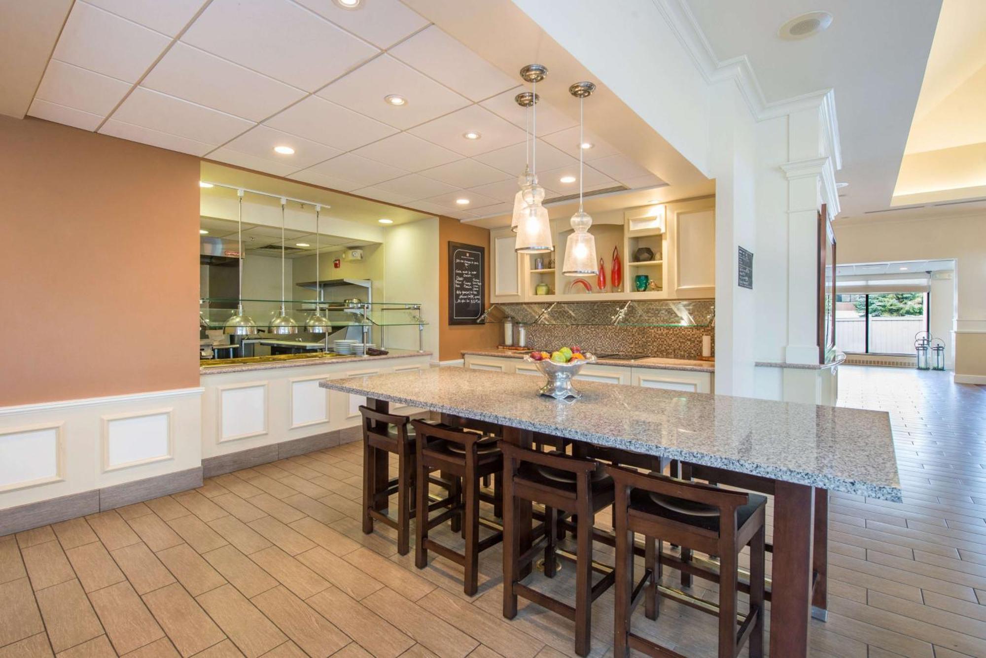 Hilton Garden Inn Fishkill Esterno foto