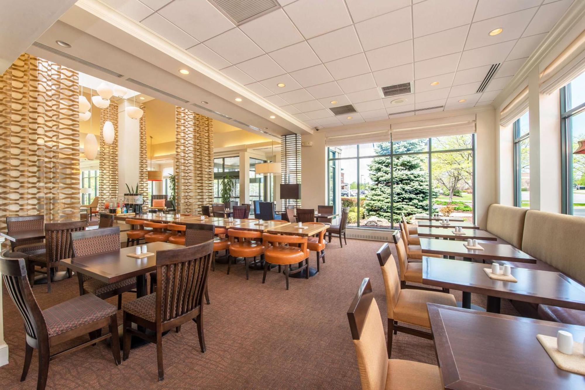 Hilton Garden Inn Fishkill Esterno foto